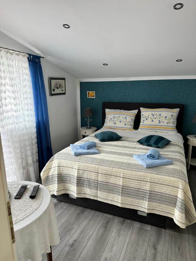 Lora Apartment Skradin Exterior photo