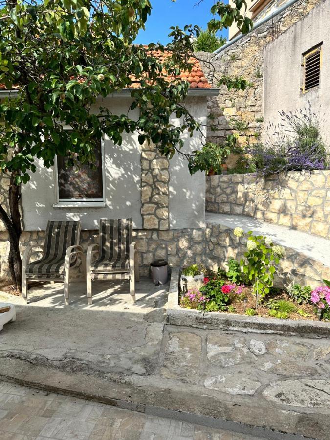 Lora Apartment Skradin Exterior photo