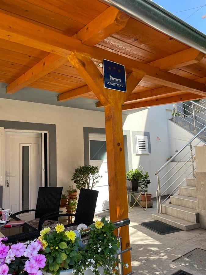 Lora Apartment Skradin Exterior photo