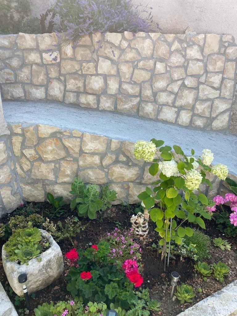 Lora Apartment Skradin Exterior photo