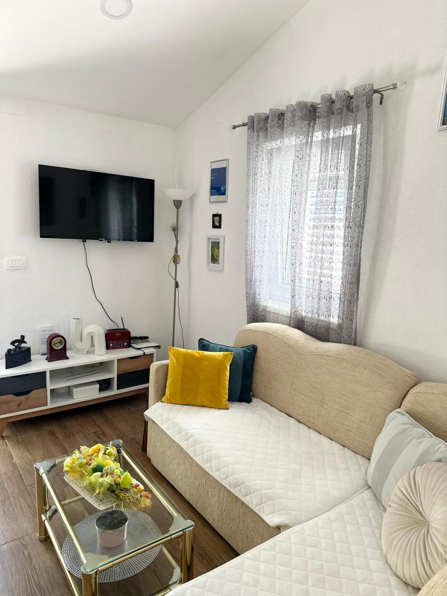 Lora Apartment Skradin Exterior photo